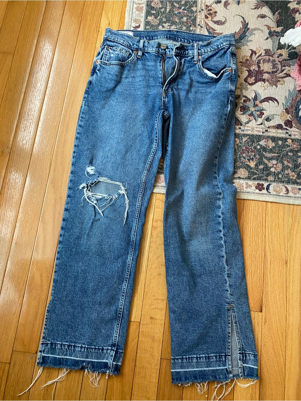 Gap Distressed Raw Hem Blue Jeans with Leg Slit 27 4P
